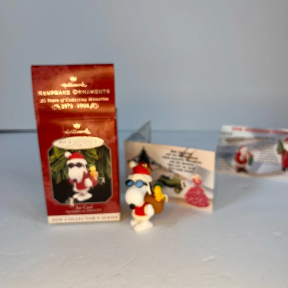 Hallmark Keepsake Peanuts Snoopy Joe Cool 1998 Charlie Lucy Christmas Ornaments.